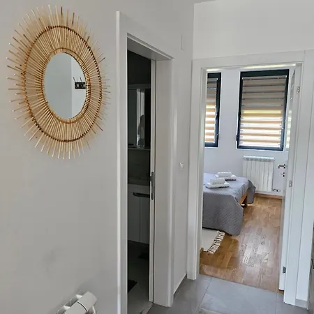 Aurora Lux 贝尔格莱德